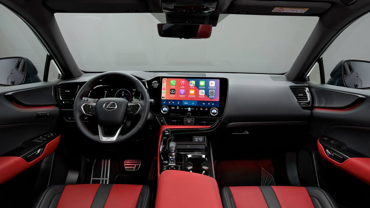 Lexus-NX-interieur-stuur-stoel