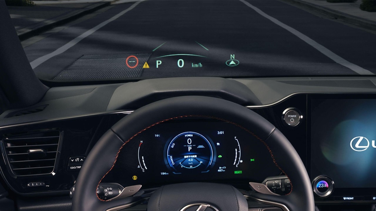 Lexus-interieur-nx-display