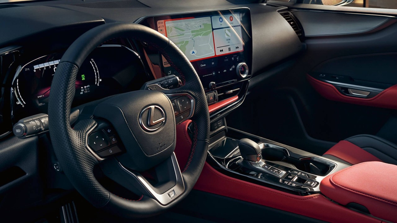 Lexus-interieur-nx-stuurwiel