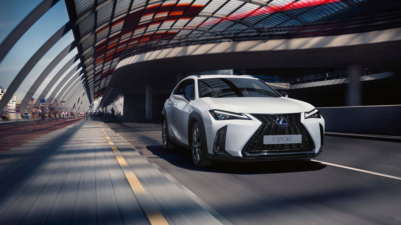 Lexus-UX-exterieur-wit-f-sport