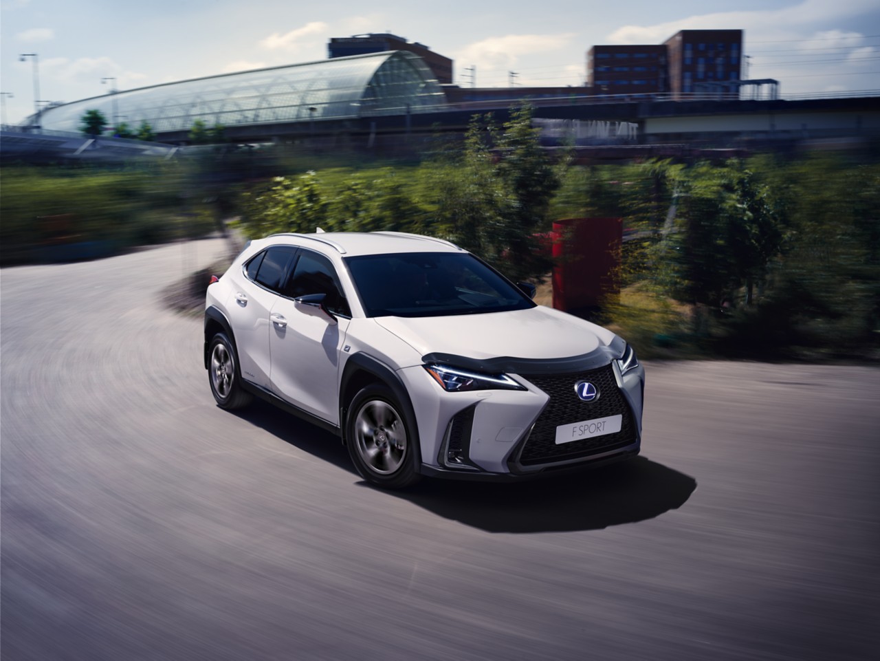 Lexus UX wit voorkant