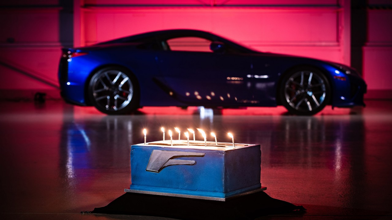 hero-lexuslfa10thbirthday-1_tcm-3168-2169421