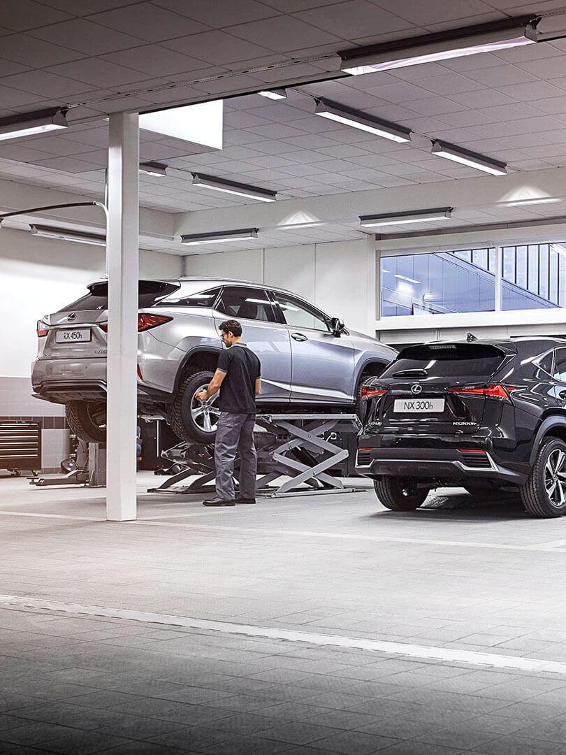 Lexus, hybride, lagere, kosten 