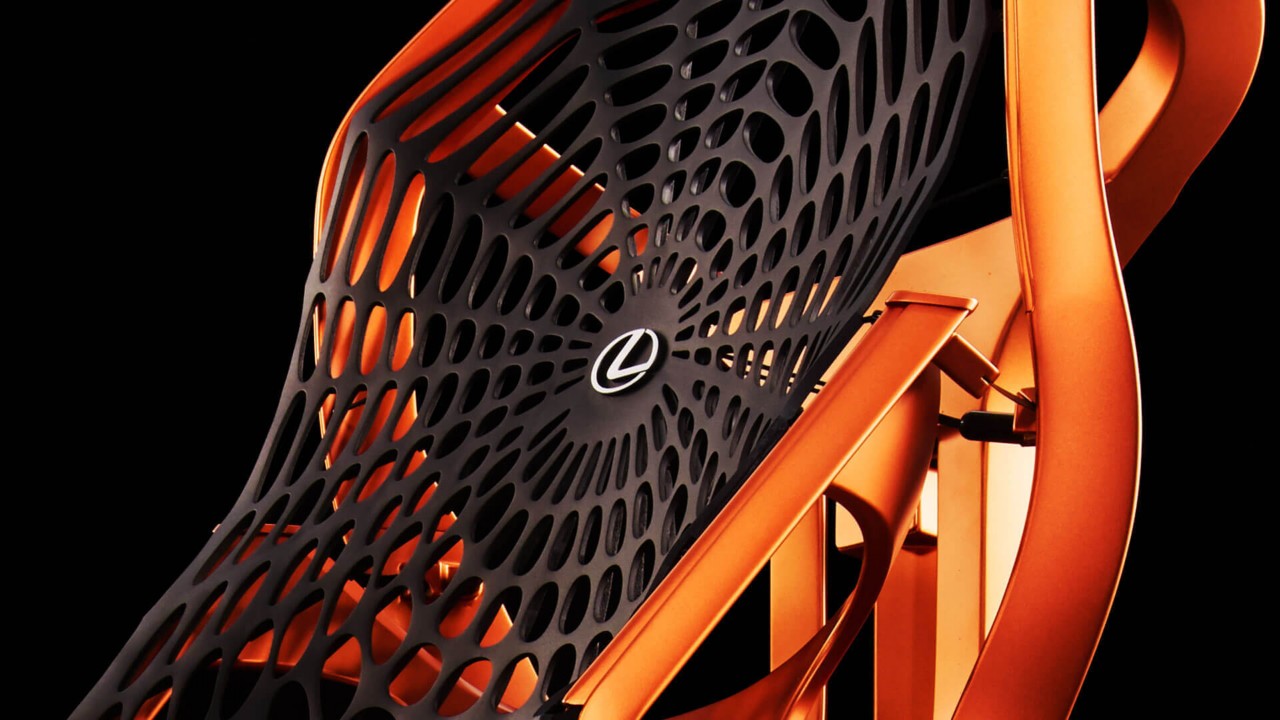 Lexus-kinectic-seat