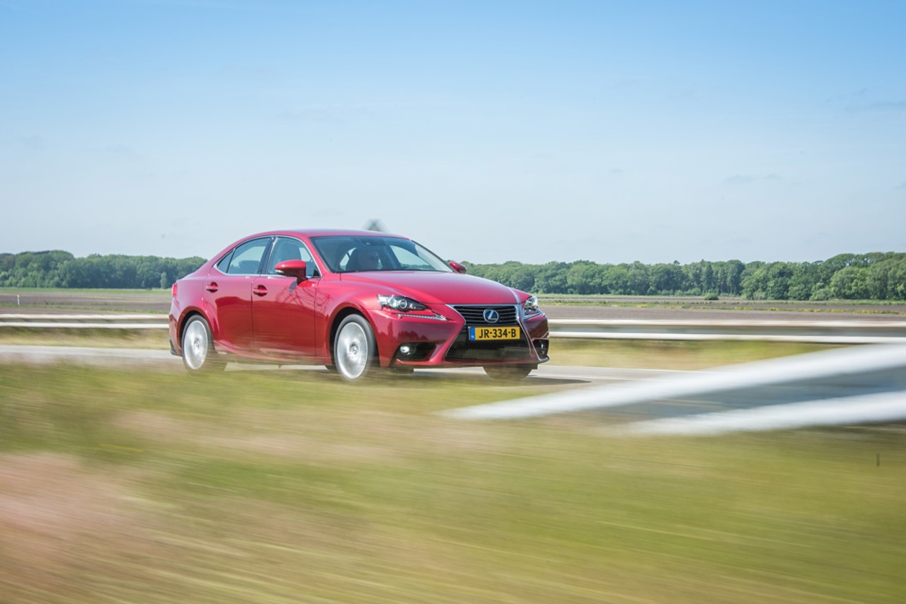 Lexus IS 300h, Tiede Boersma, Irm Alkema