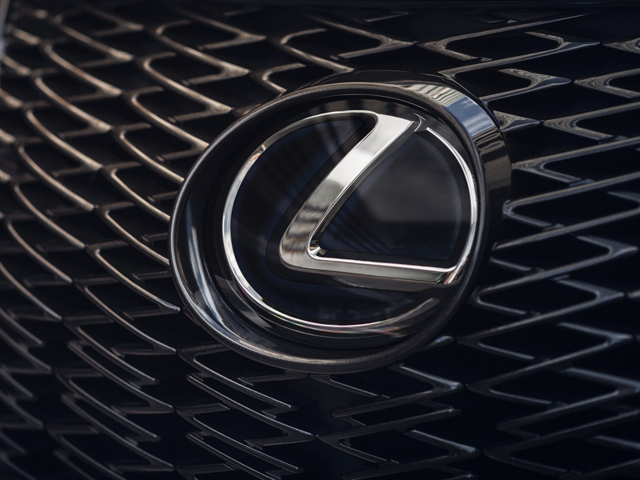 Lexus UX logo