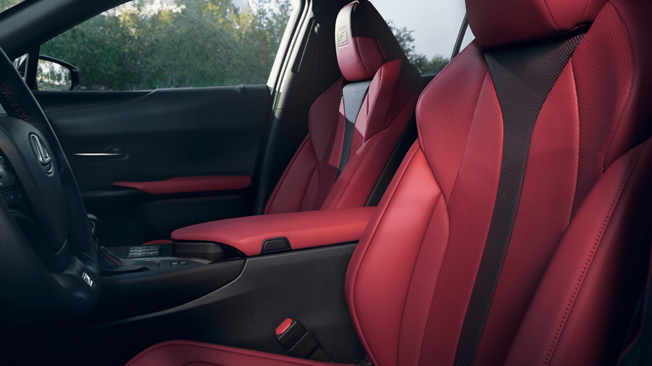  Lexus UX bestuurders- en passagiersstoel