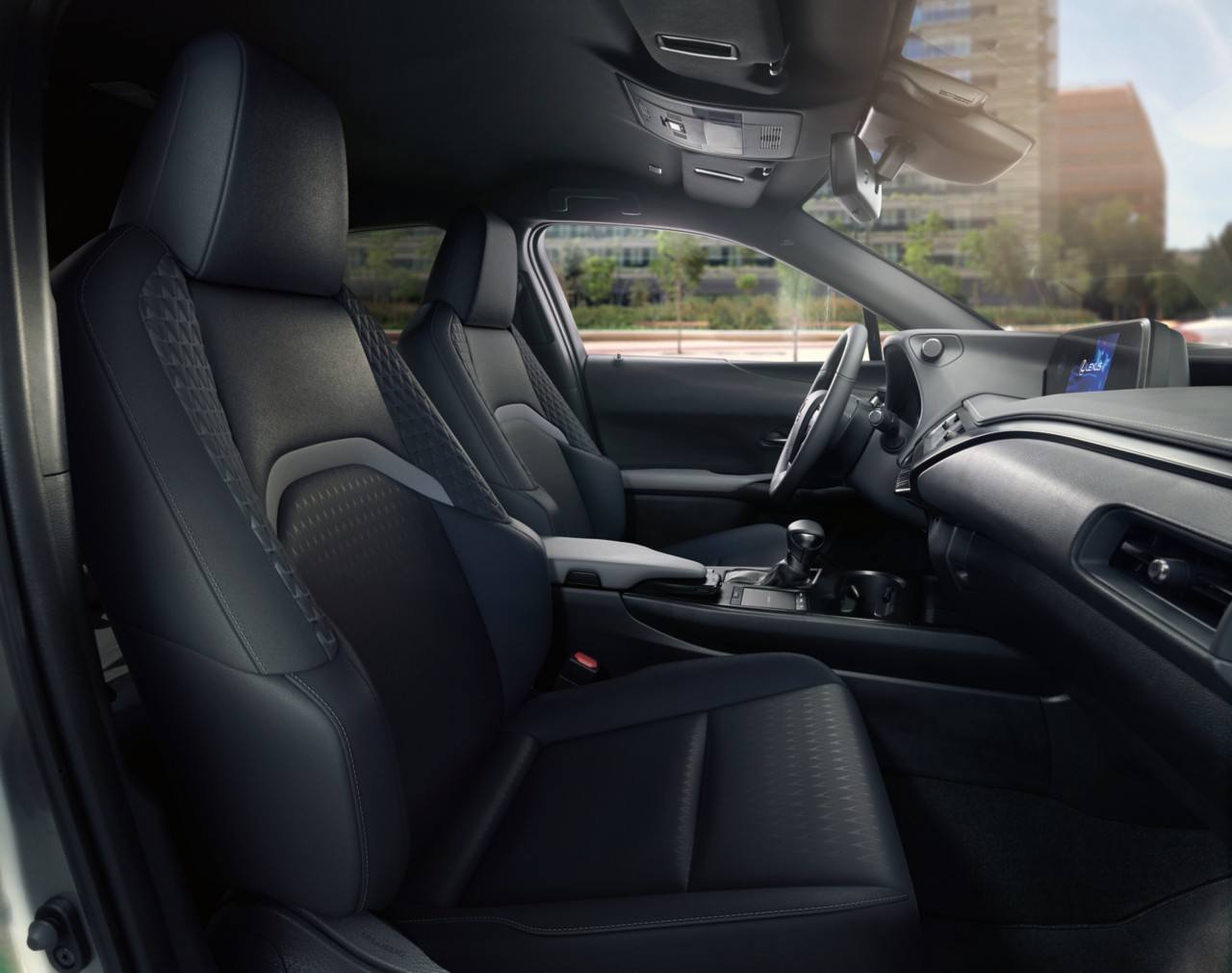 Cockpit van een Lexus UX